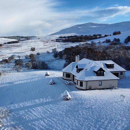 Challenger Lodge Lairg Exterior photo